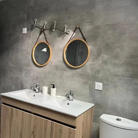 Grand A La Campagne *