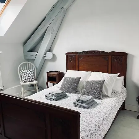 Grand A La Campagne Apartment *