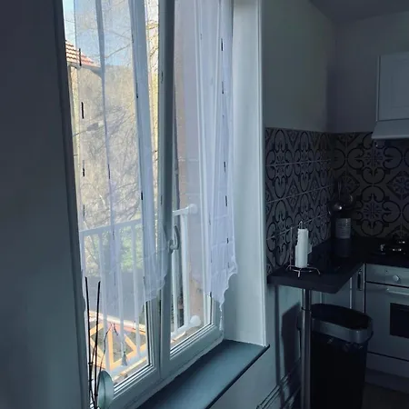 Grand A La Campagne Celles-sur-Plaine